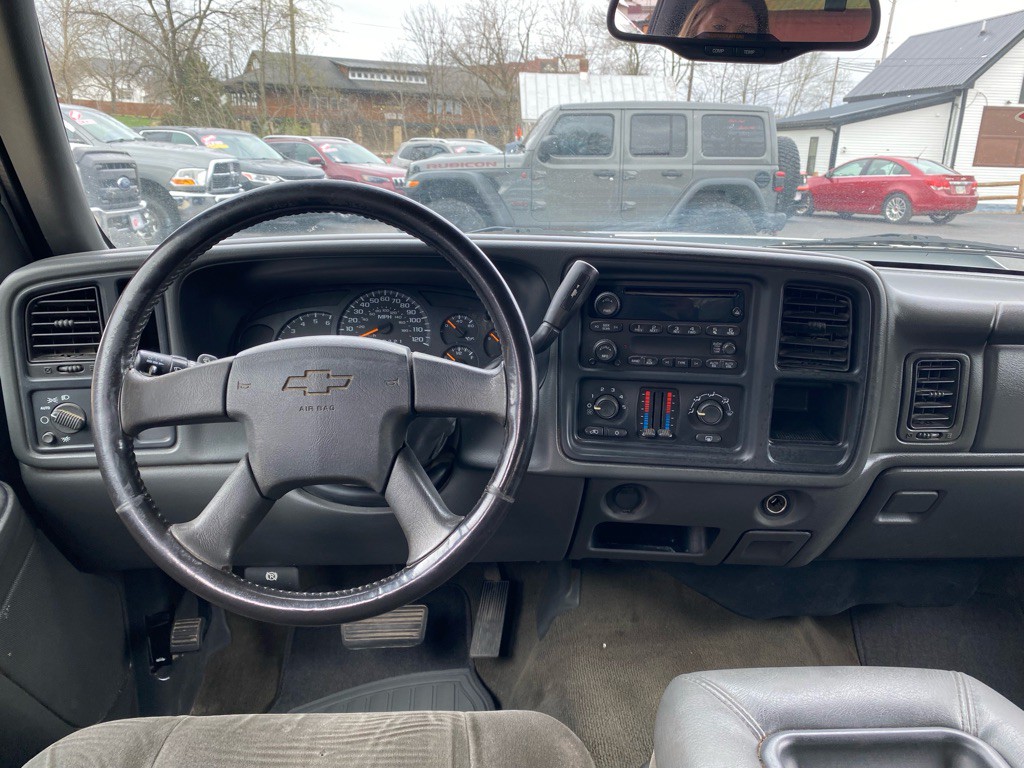 2006 Chevrolet Silverado 1500 Image 10