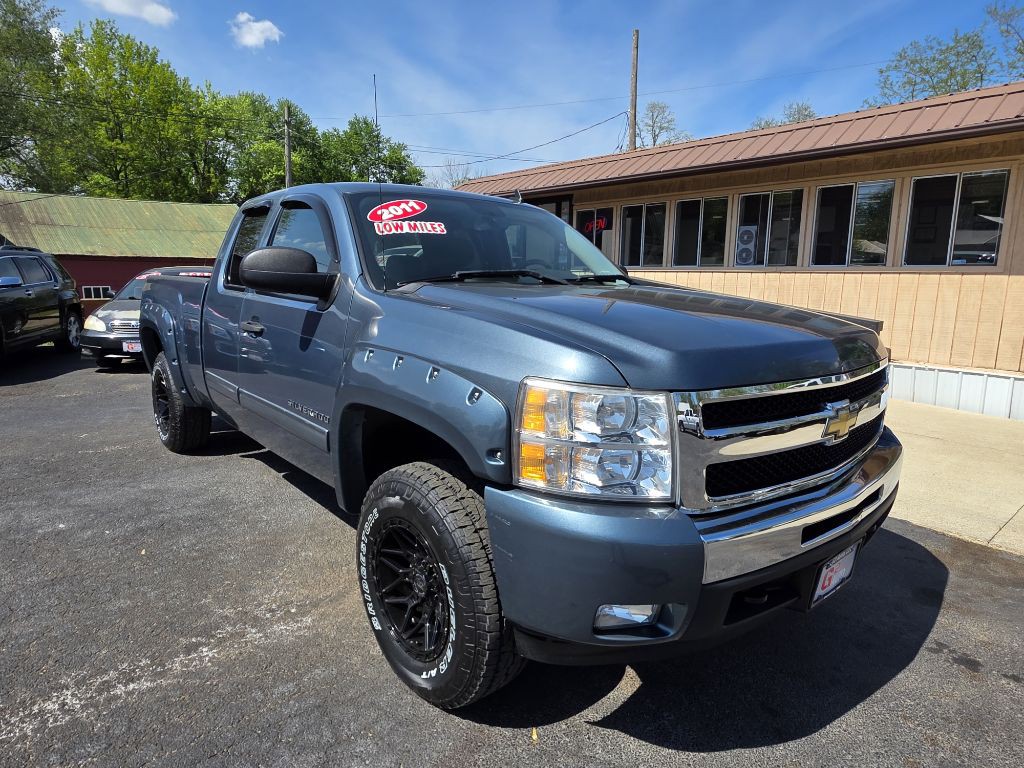 2011 Chevrolet Silverado 1500 Image 1