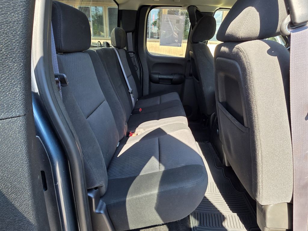 2011 Chevrolet Silverado 1500 Image 15