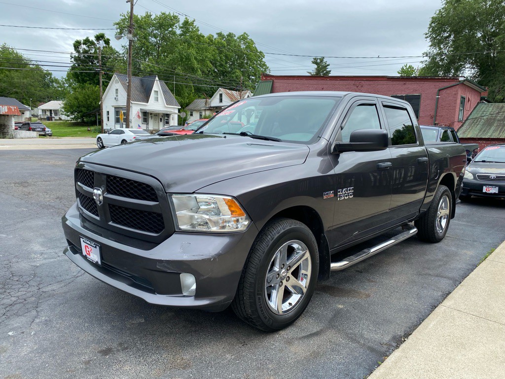 2015 RAM 1500 Image 2