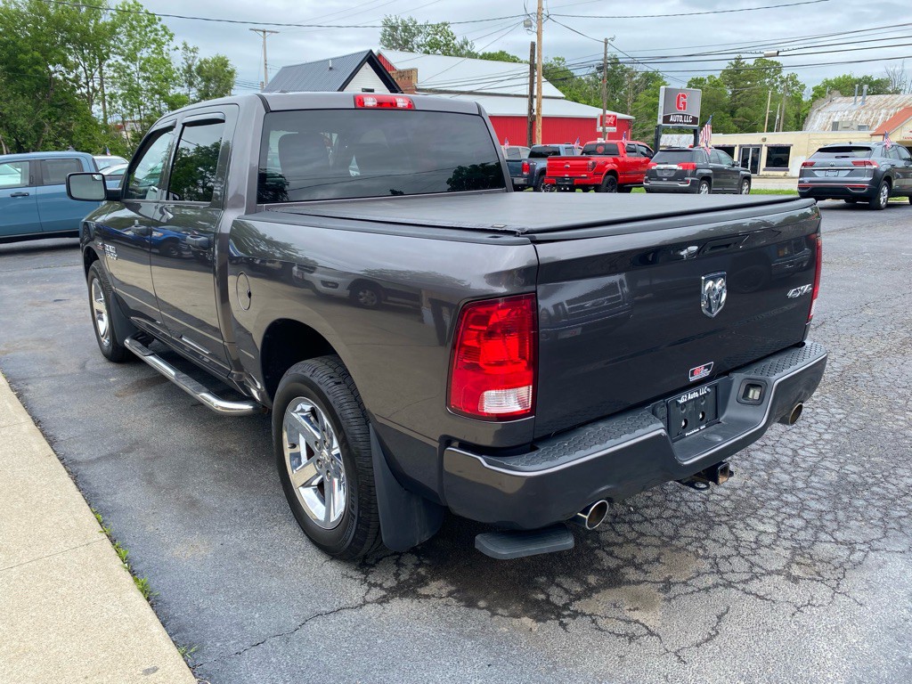 2015 RAM 1500 Image 4