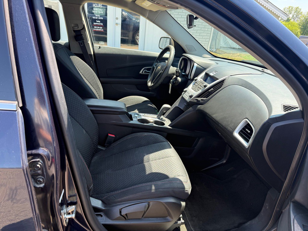 2015 Chevrolet Equinox Image 12