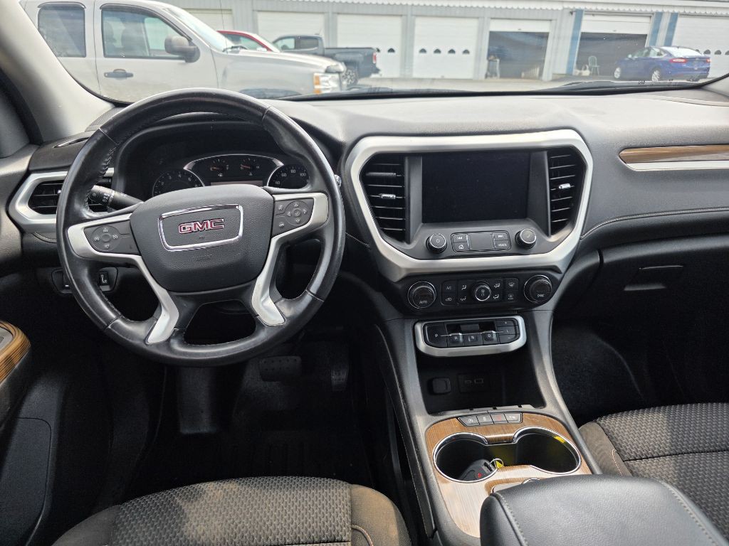 2020 GMC Acadia Image 8