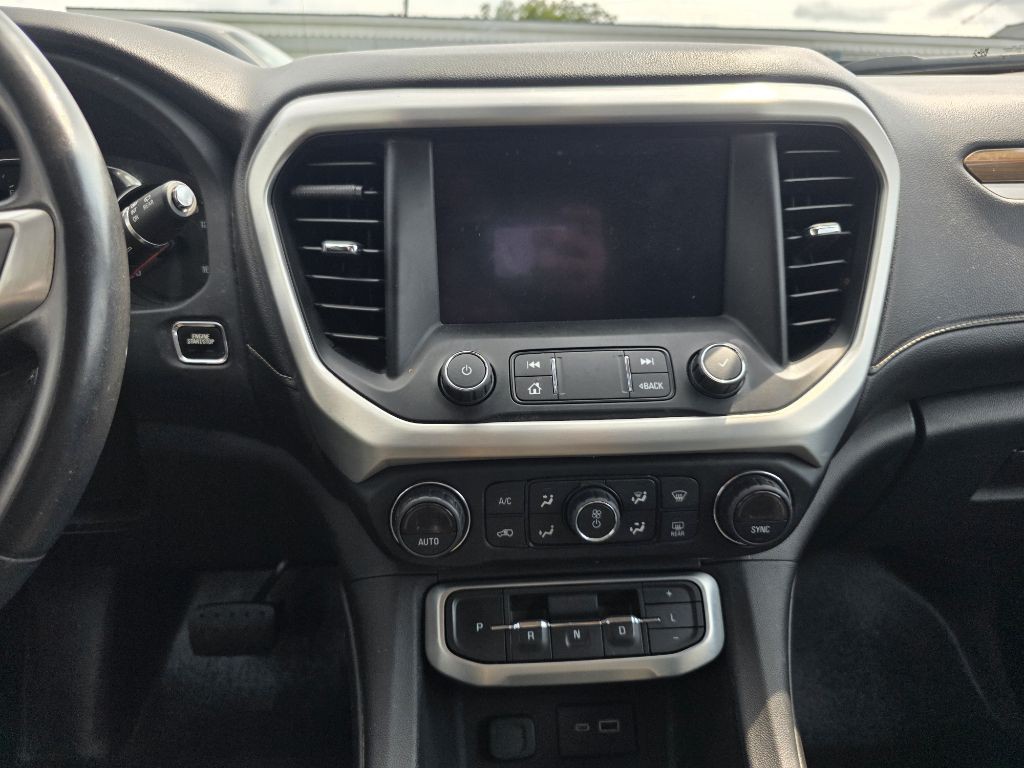 2020 GMC Acadia Image 9