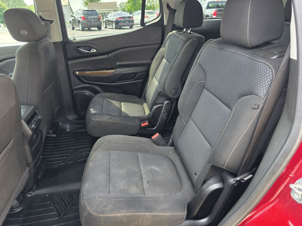 2020 GMC Acadia Image 13