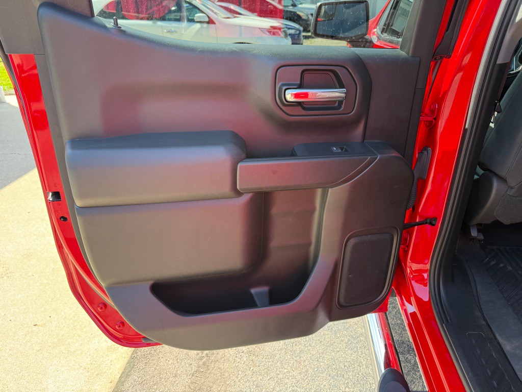 2019 Chevrolet Silverado 1500 Image 10