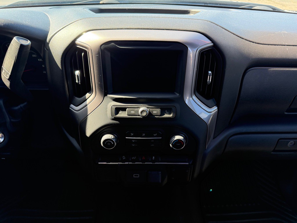2020 Chevrolet Silverado 1500 Image 13
