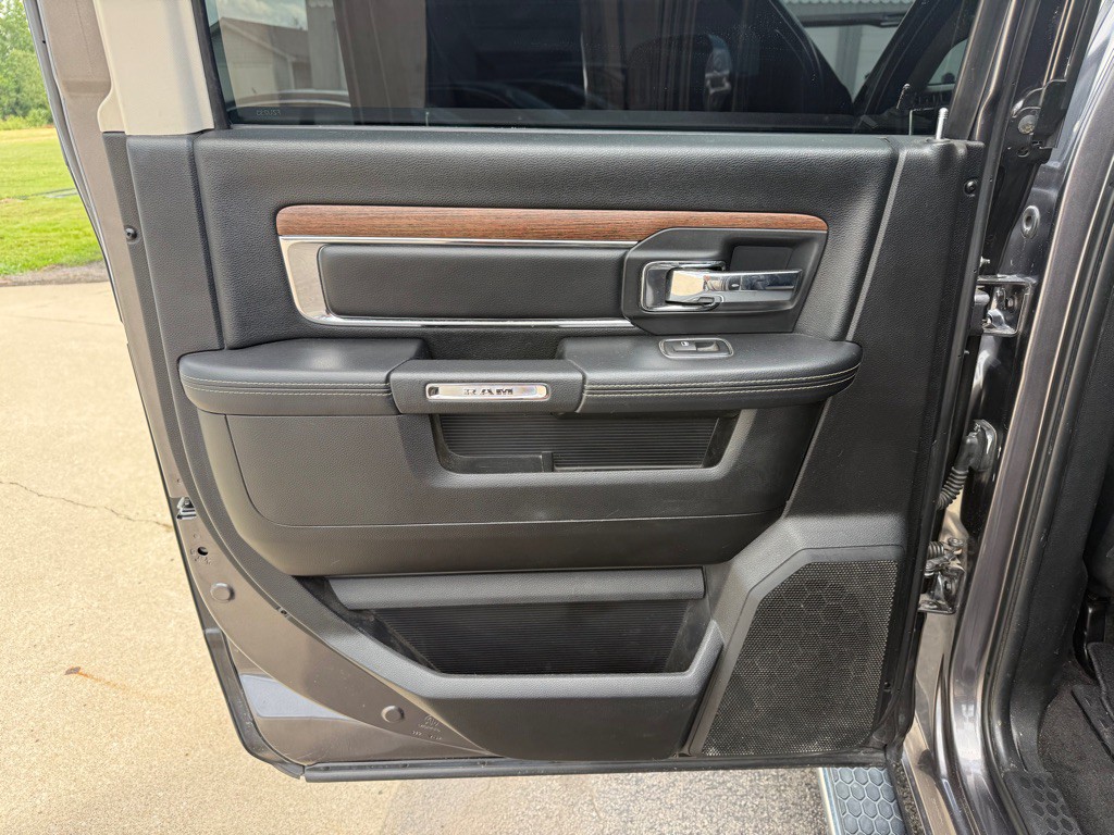 2016 RAM 1500 Image 11