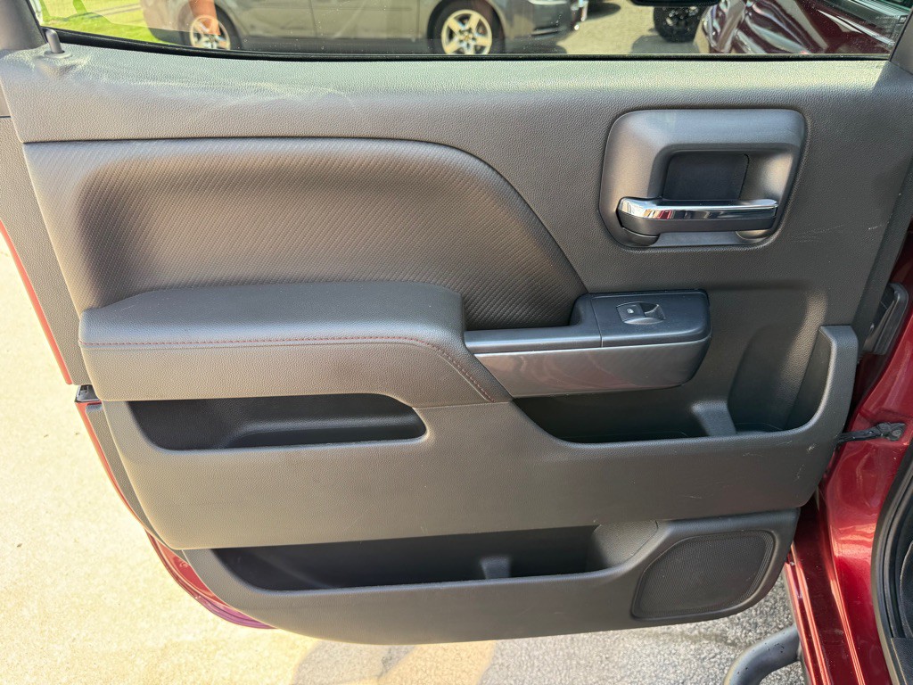 2017 GMC Sierra Image 11
