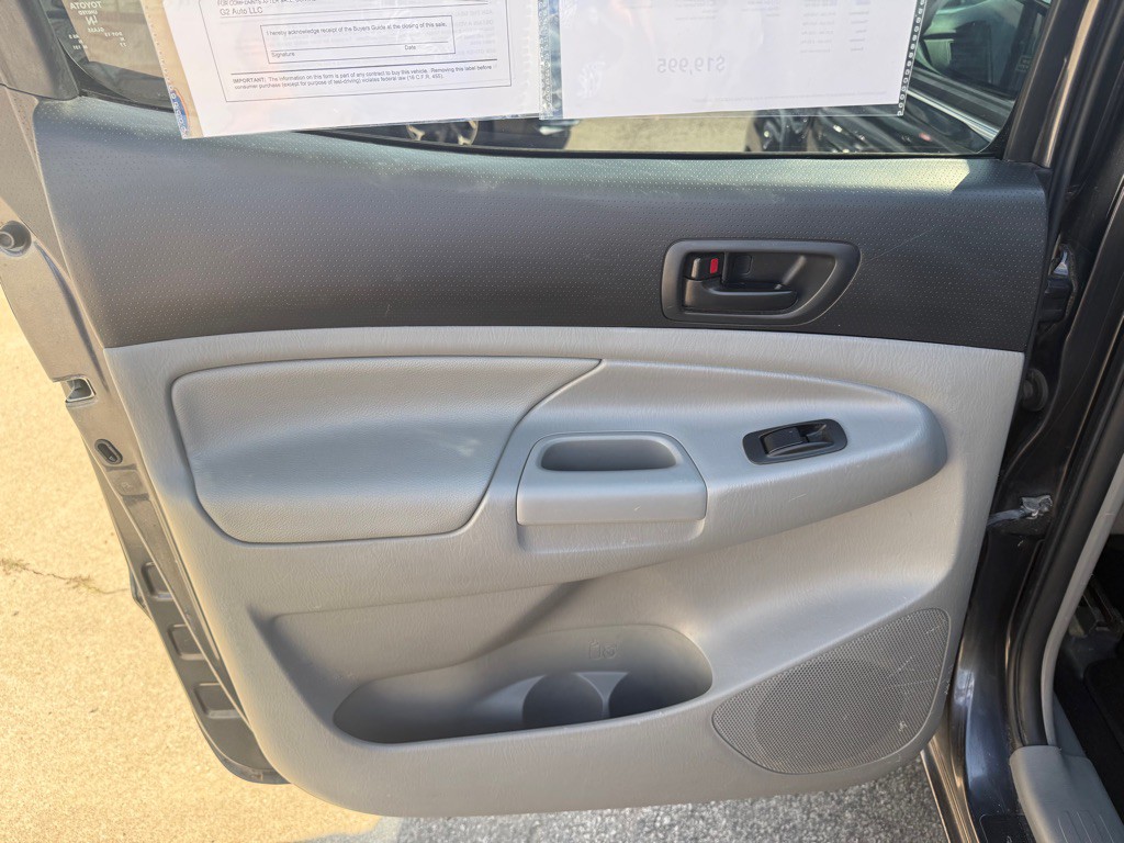 2014 Toyota Tacoma Image 11