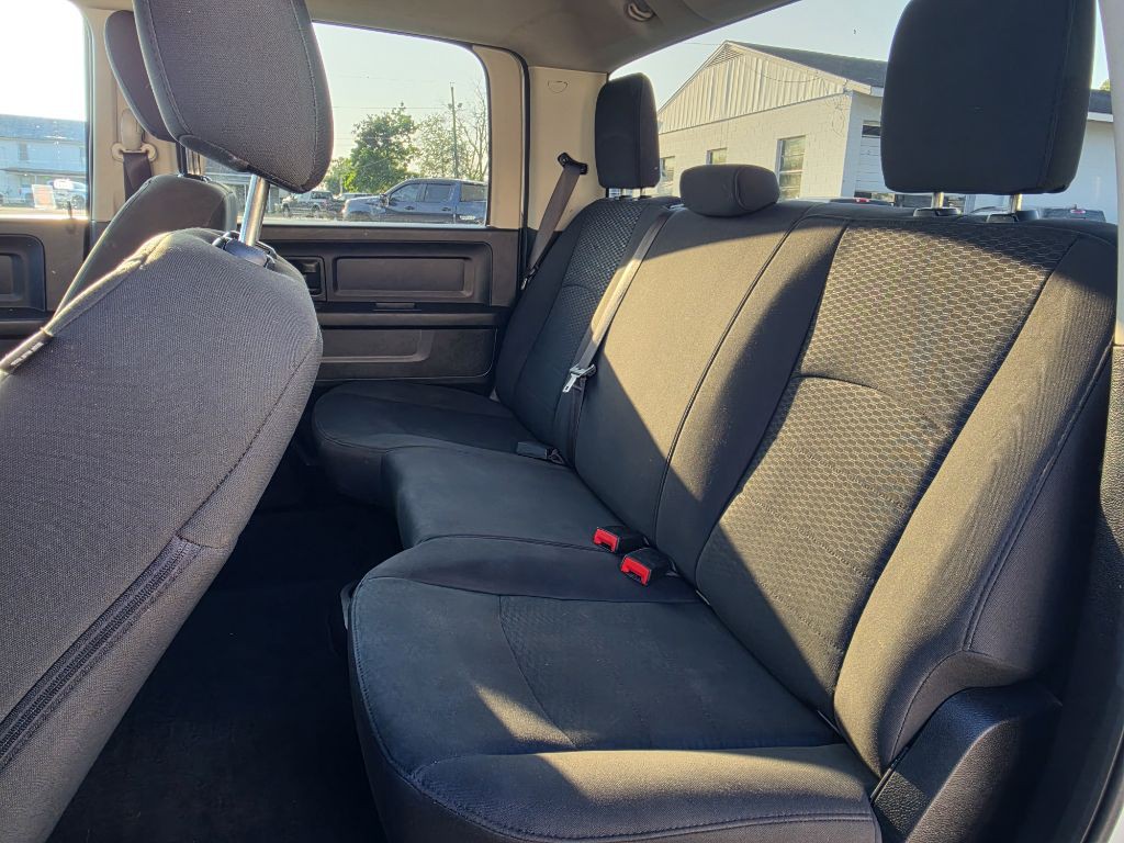 2019 RAM 1500 Image 30