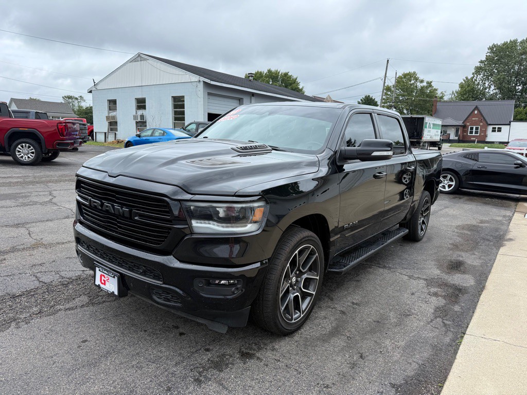 2021 RAM 1500 Image 2