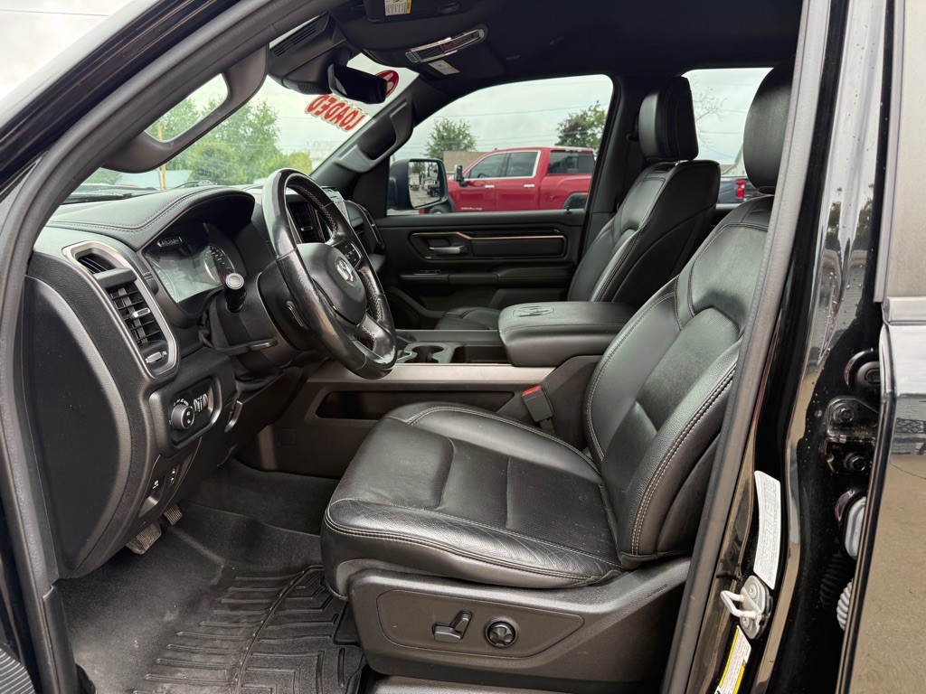 2021 RAM 1500 Image 8