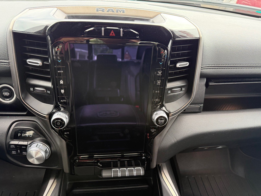 2021 RAM 1500 Image 15