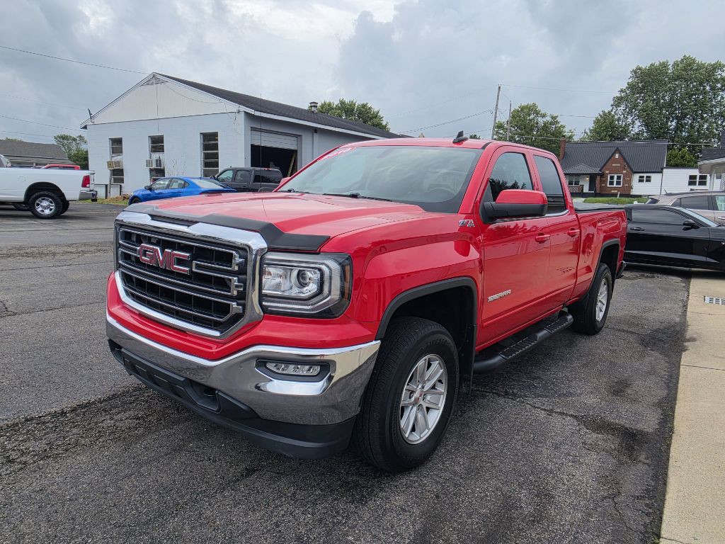 2016 GMC Sierra Image 2