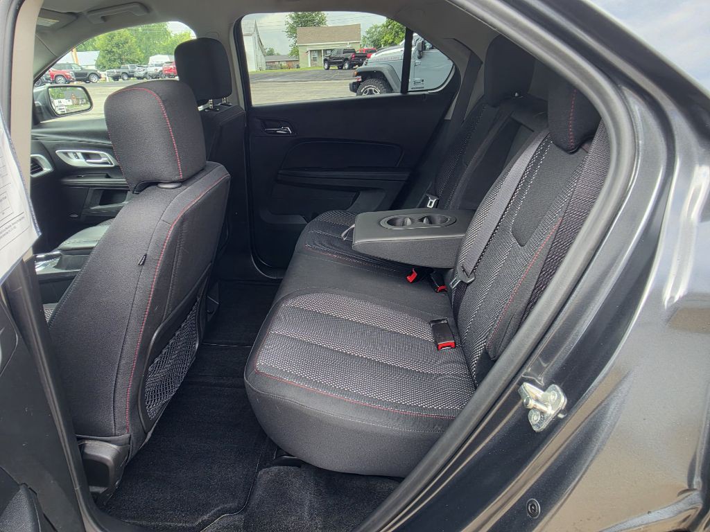 2017 Chevrolet Equinox Image 10