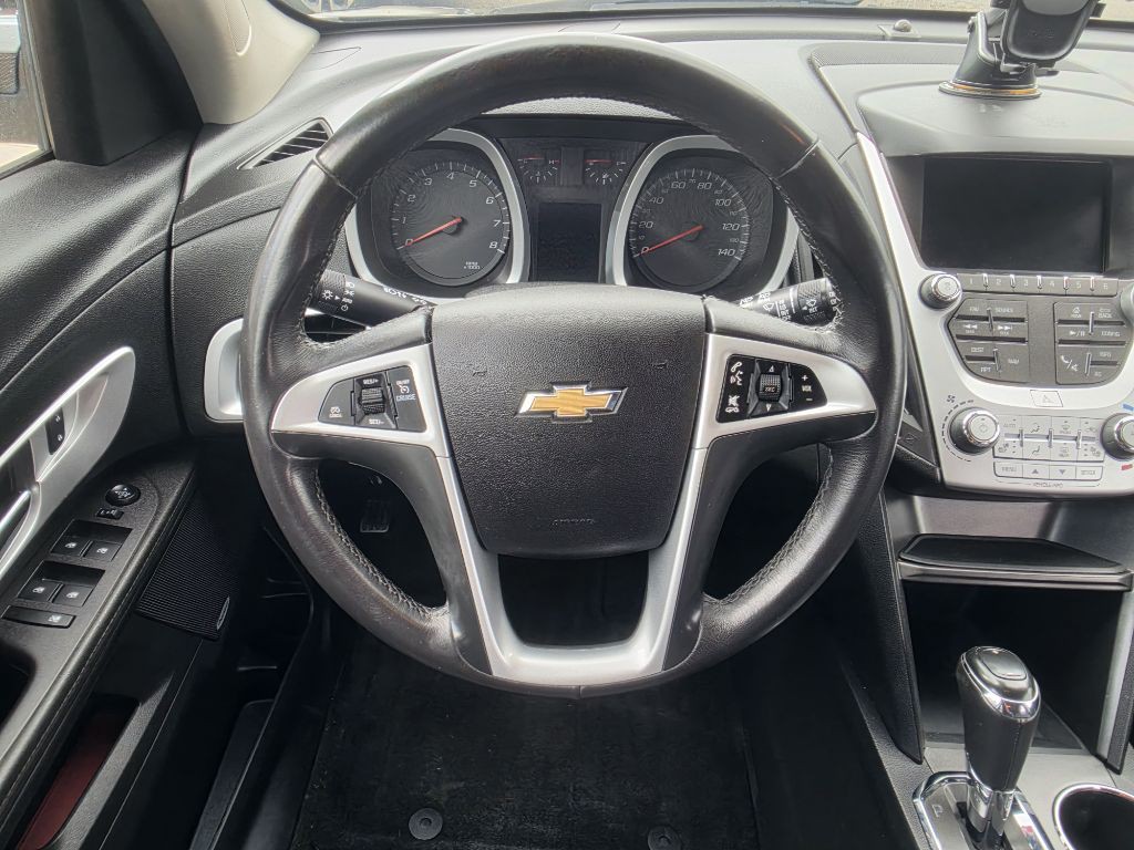 2017 Chevrolet Equinox Image 13