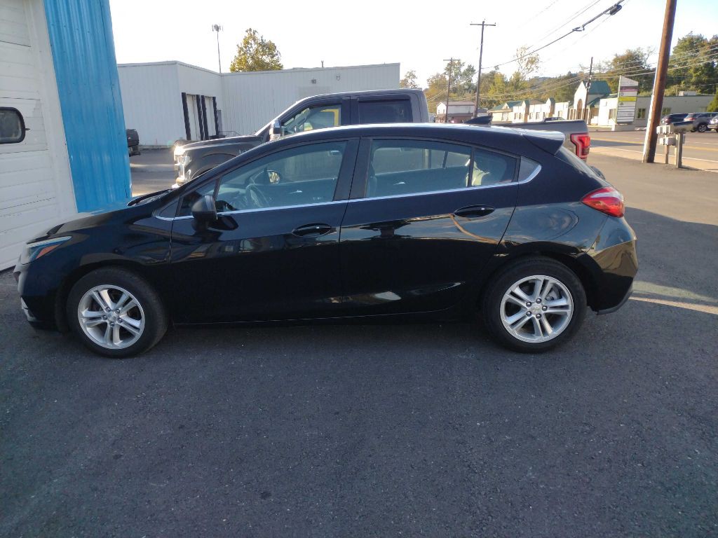 2017 Chevrolet Cruze Image 5