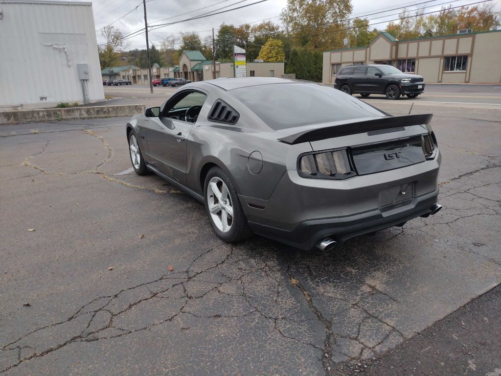 2011 Ford Mustang Image 9
