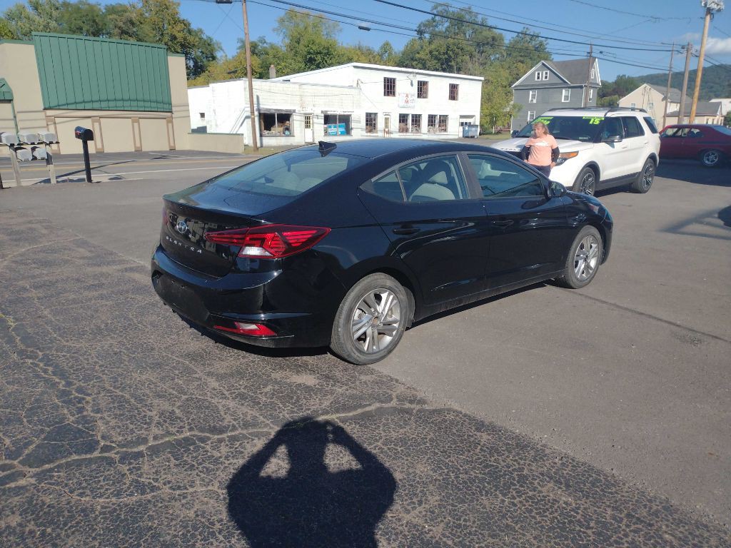 2019 Hyundai Elantra Image 4
