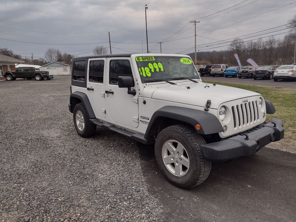 2016 Jeep Wrangler Unlimited Image 2