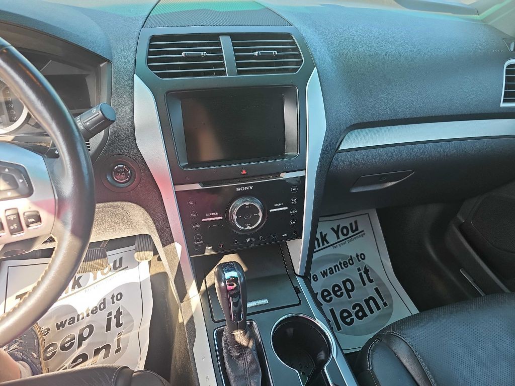 2015 Ford Explorer Image 15