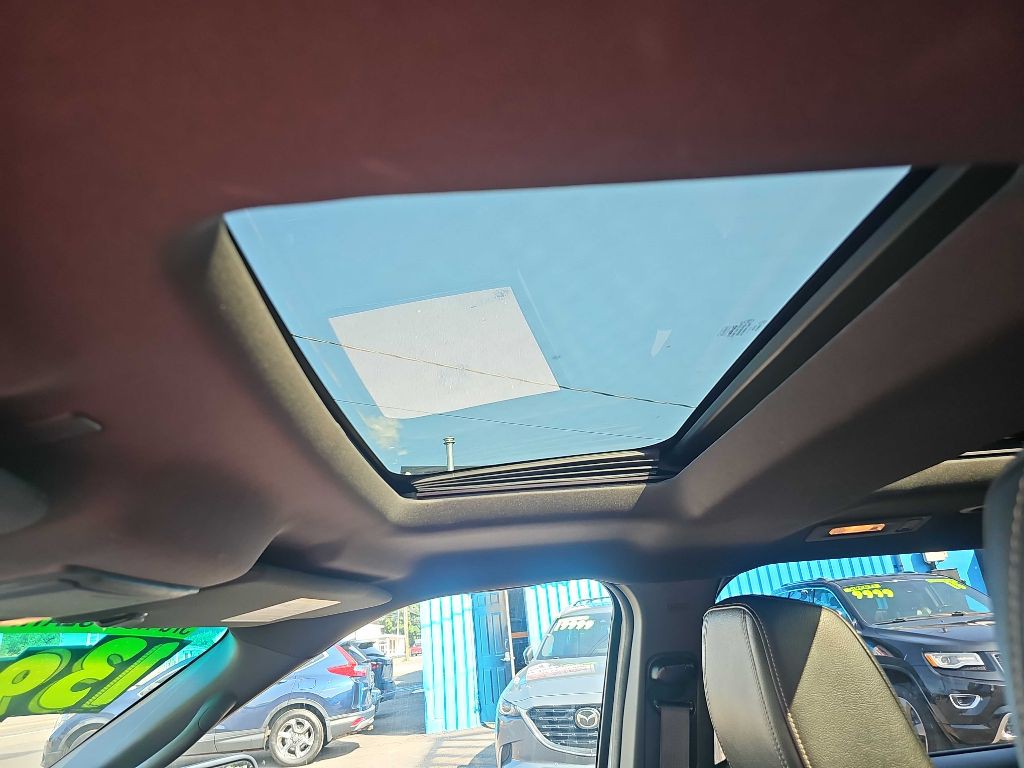 2015 Ford Explorer Image 17