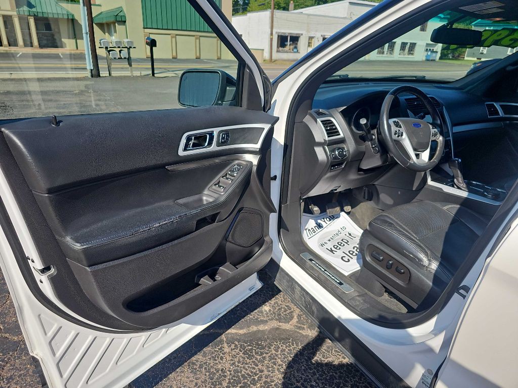 2015 Ford Explorer Image 10