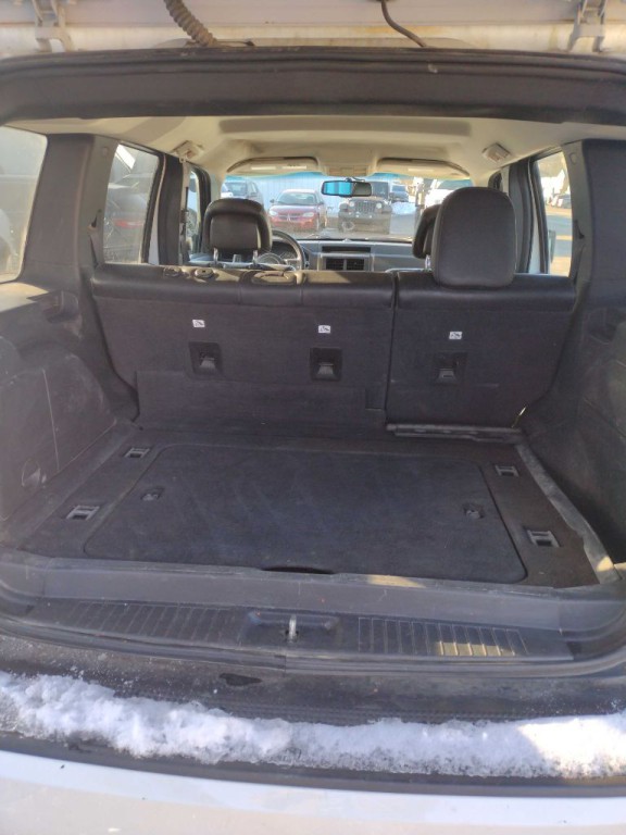 2012 Jeep Liberty Image 8