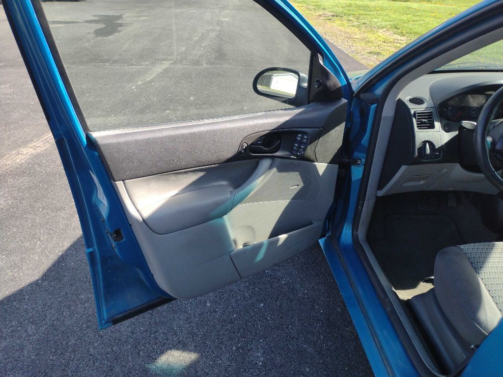 2007 Ford Focus Image 7