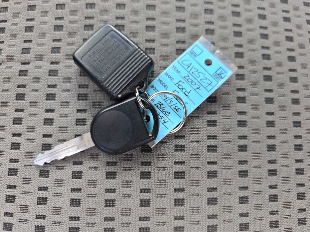 2007 Ford Focus Image 12