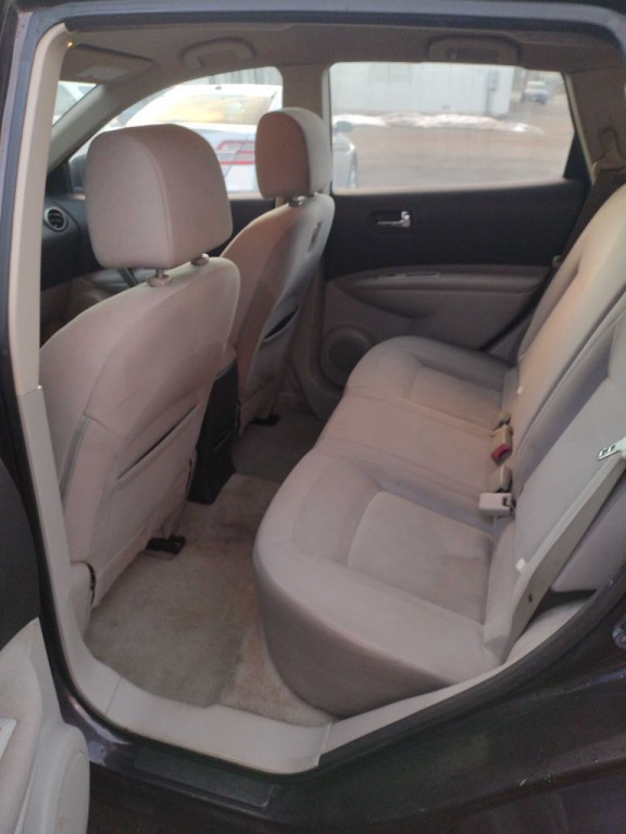 2014 Nissan Rogue Image 8