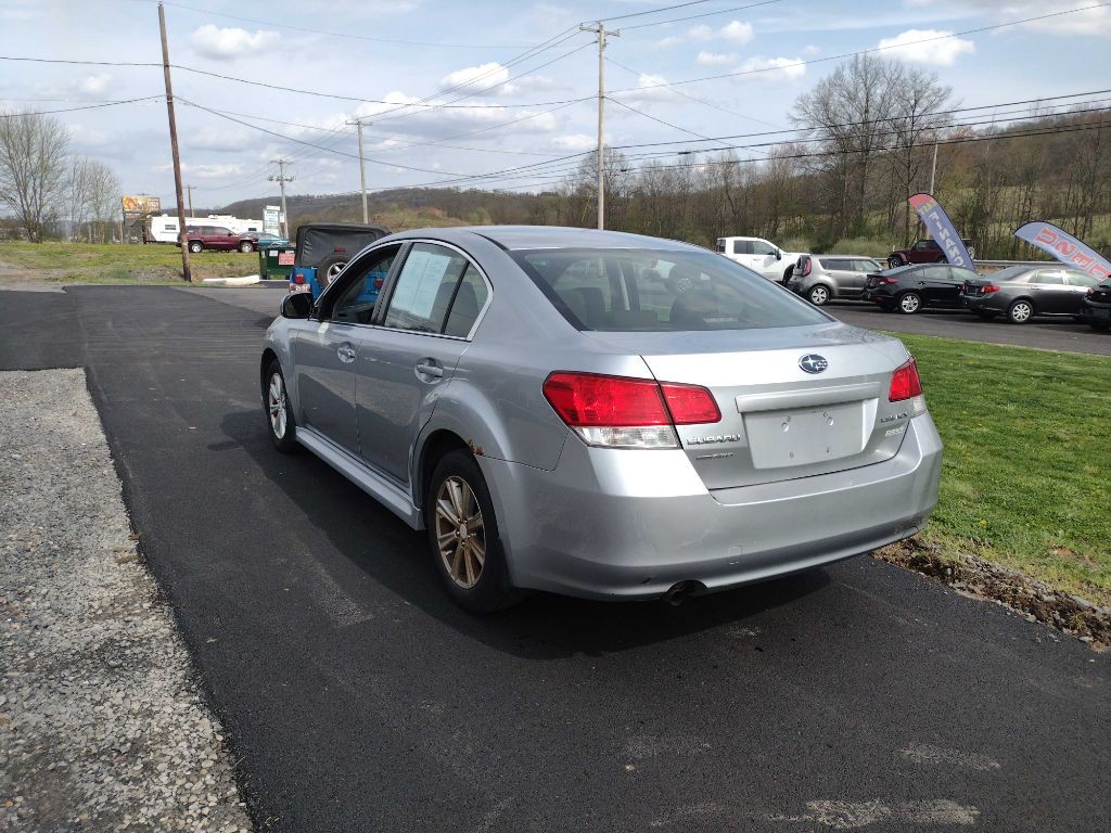 2012 Subaru Legacy Image 3
