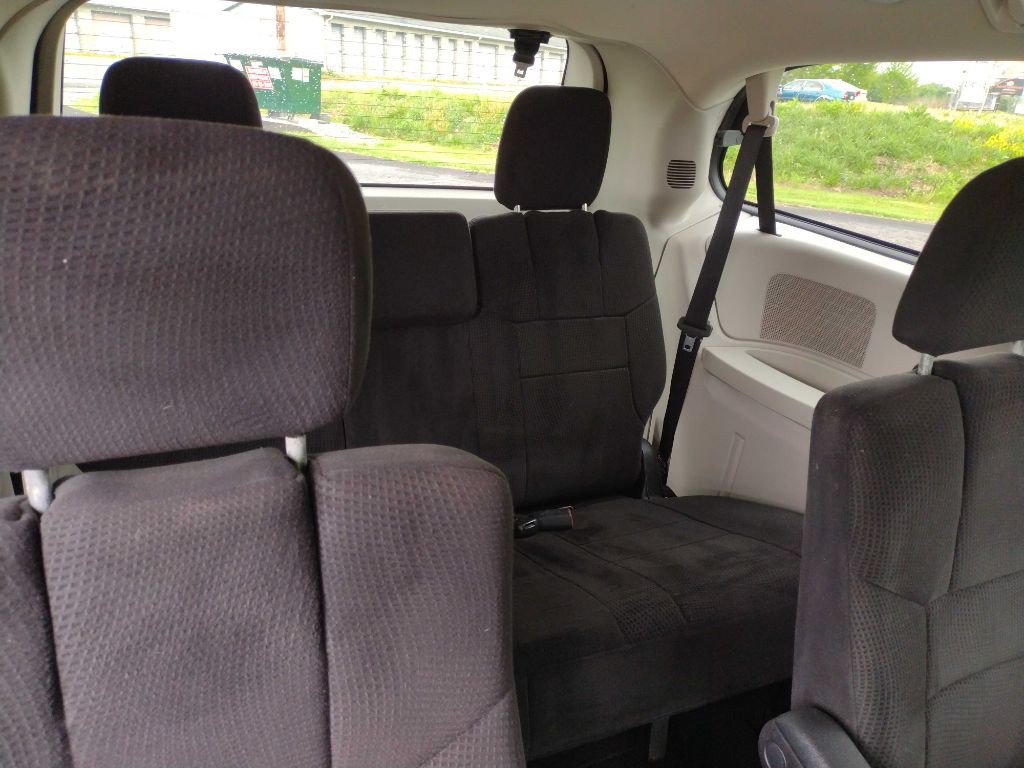 2012 Dodge Grand Caravan Image 8