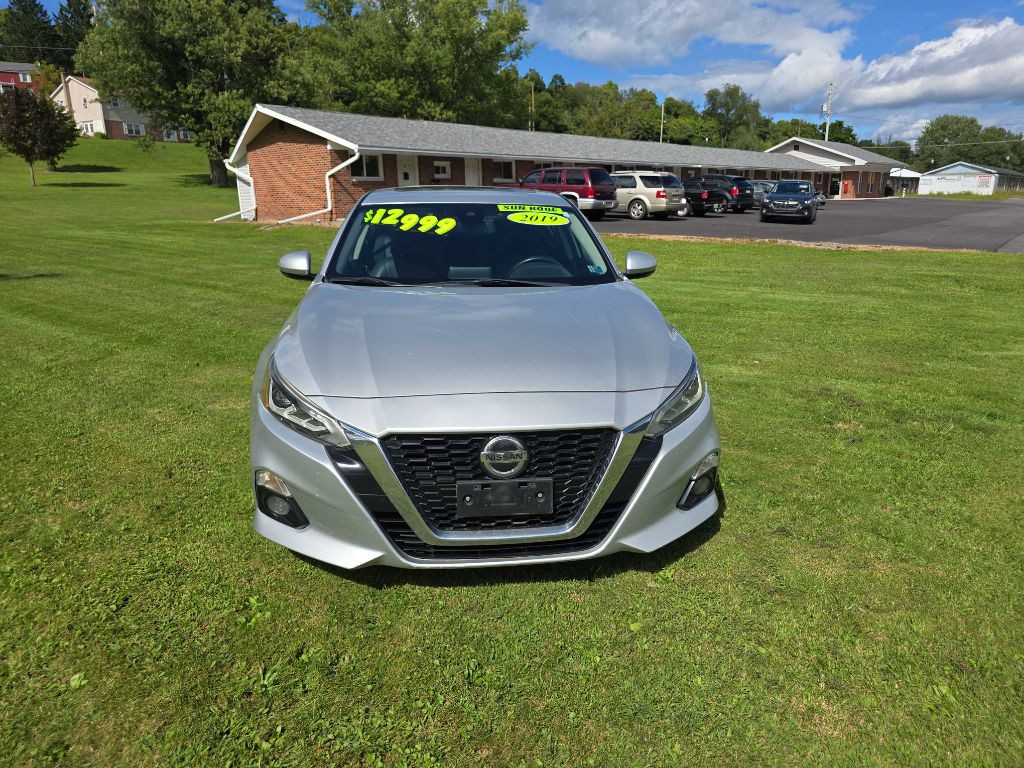2019 Nissan Altima Image 5
