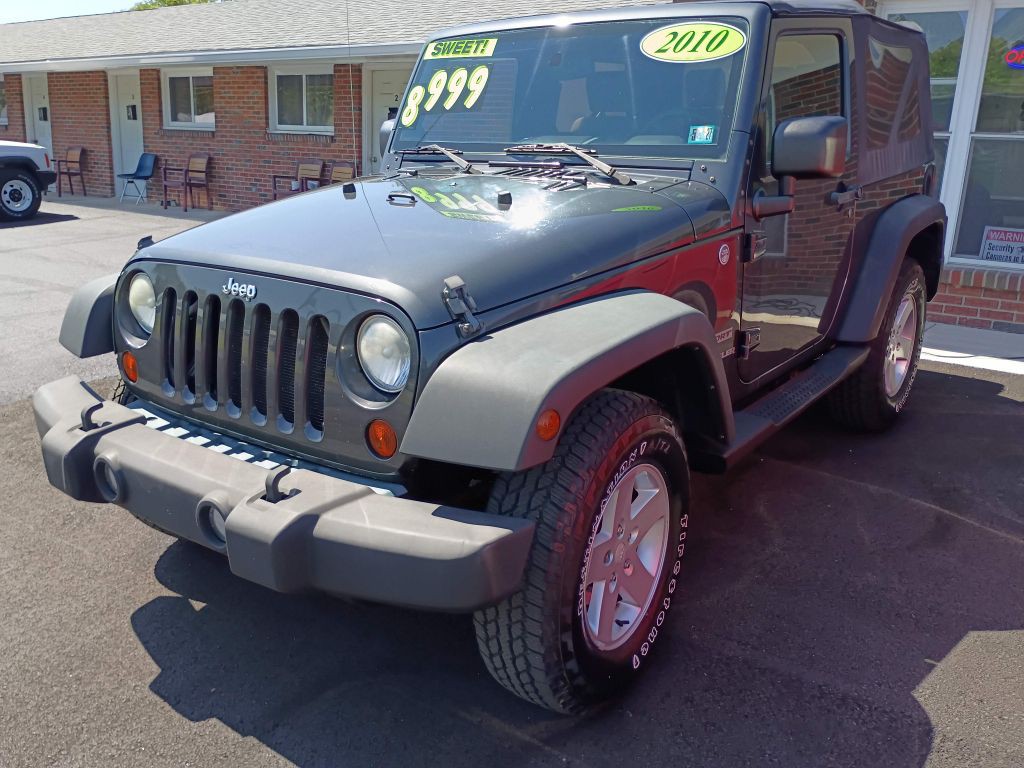 2010 Jeep Wrangler Image 2