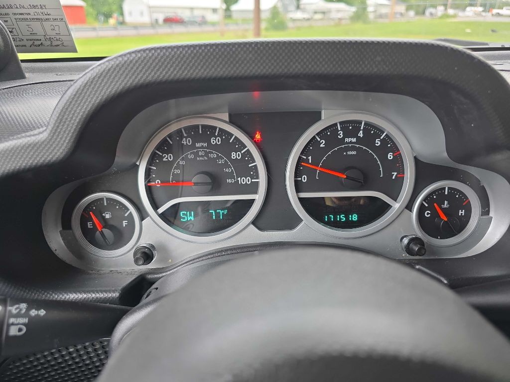 2010 Jeep Wrangler Image 7