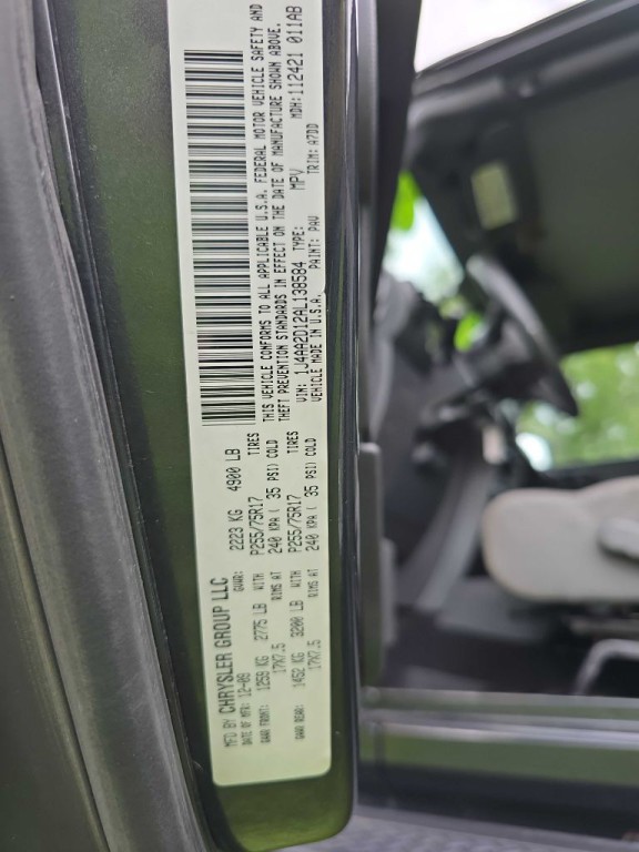 2010 Jeep Wrangler Image 13