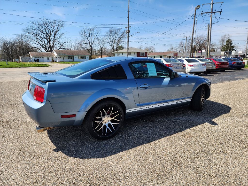 2007 Ford Mustang Image 4