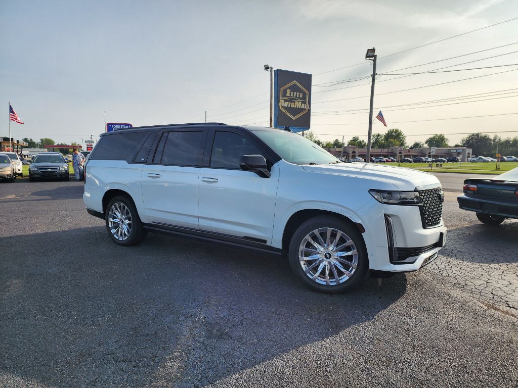 2021 Cadillac Escalade Image 3