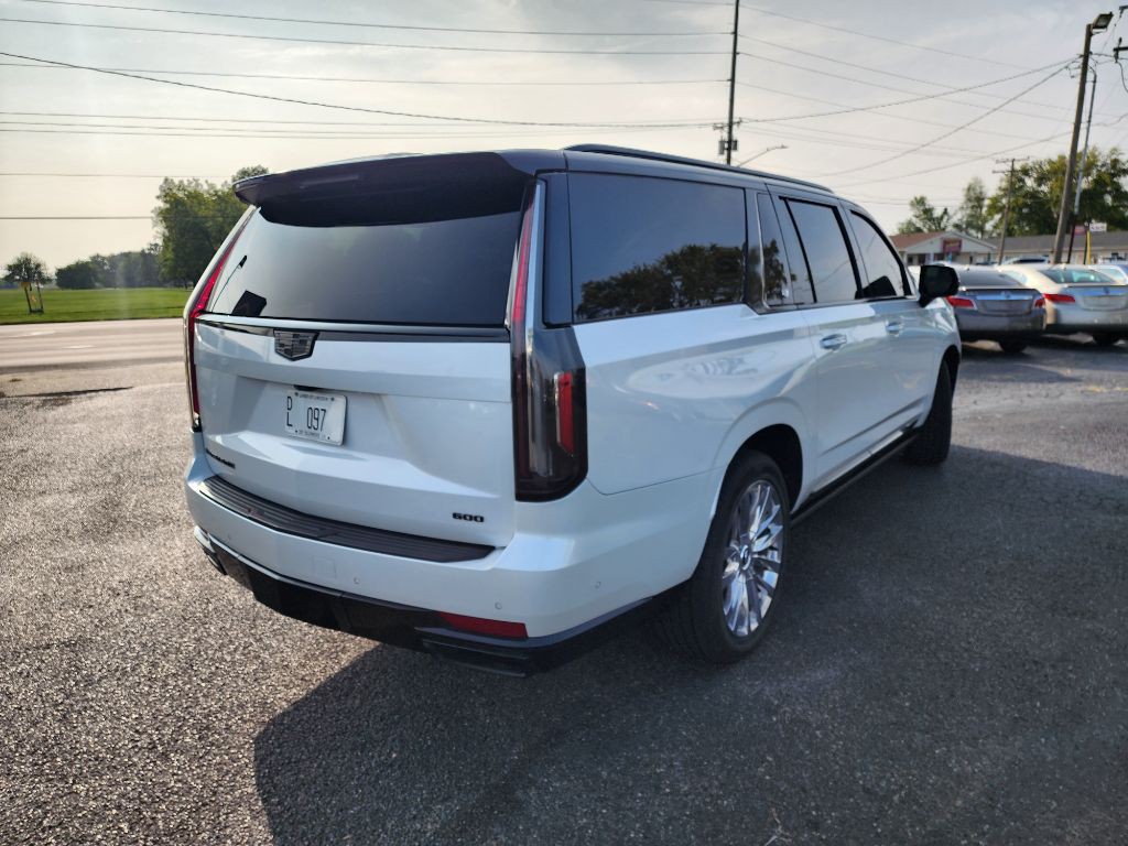 2021 Cadillac Escalade Image 4