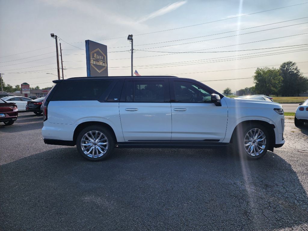 2021 Cadillac Escalade Image 5