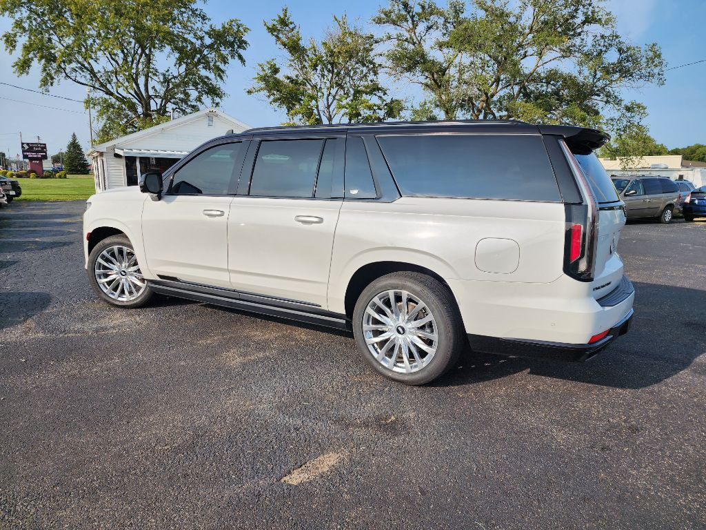 2021 Cadillac Escalade Image 6