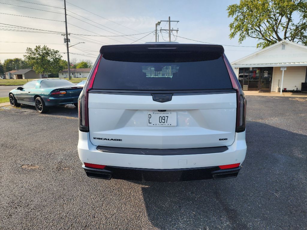 2021 Cadillac Escalade Image 9