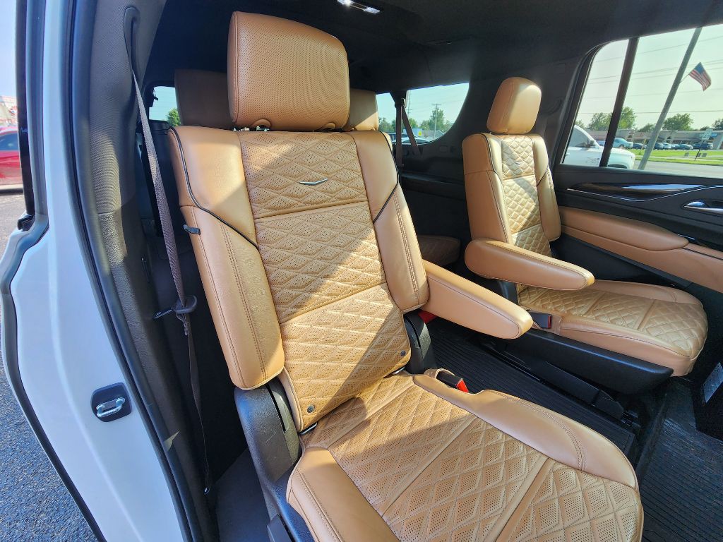 2021 Cadillac Escalade Image 20