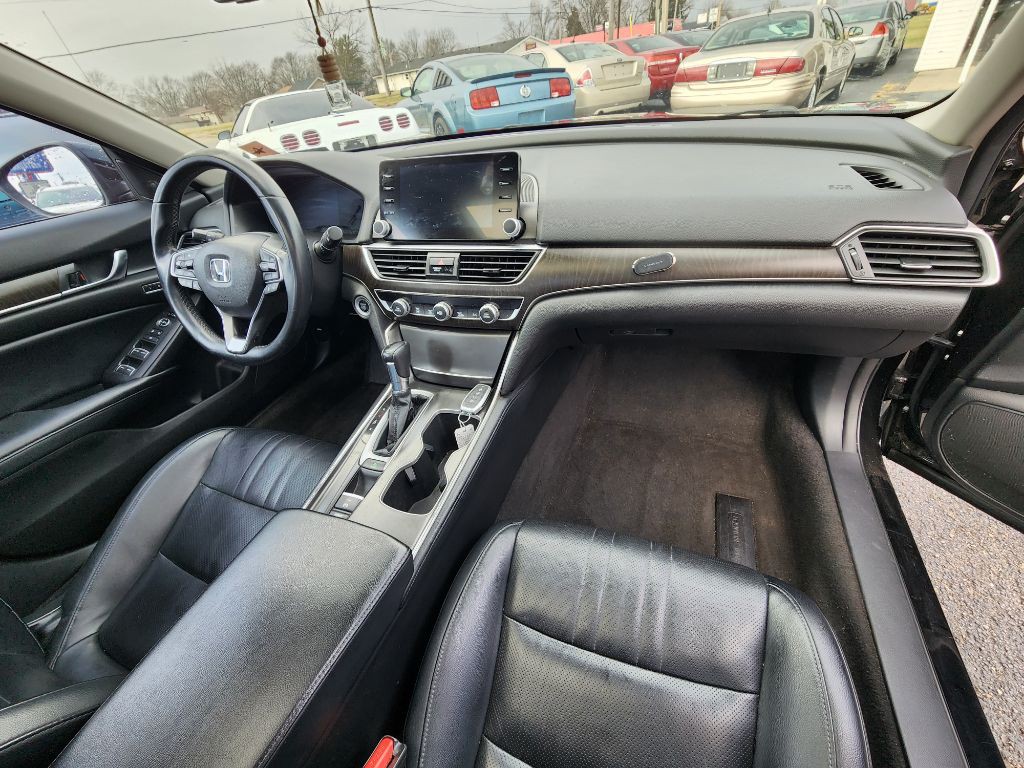 2018 Honda Accord Image 14