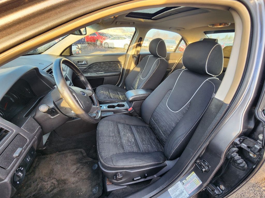 2012 Ford Fusion Image 16