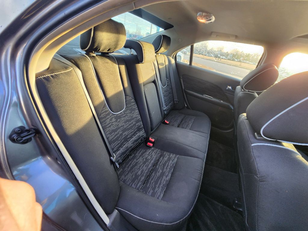 2012 Ford Fusion Image 17