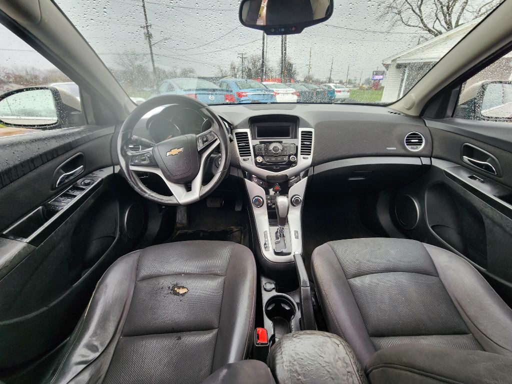 2013 Chevrolet Cruze Image 11