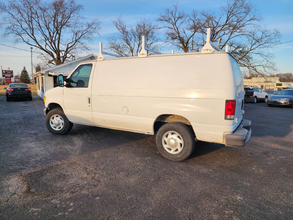 2007 Ford E-series Image 10